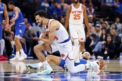 Tay ném 3 điểm hàng đầu NBA dính chấn thương vai, phải nghỉ thi đấu ít nhất 1 tháng