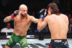 Alexander Volkanovski: Evloev và Murphy xứng tranh đai hơn Lopes