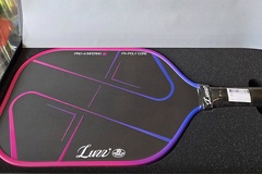 Review vợt pickleball Luzz Pro 4 Inferno: Chất lượng cao với giá cả cạnh tranh