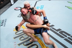 Charles Oliveira chỉ ra “điểm yếu” của Justin Gaethje trước Paddy Pimblett