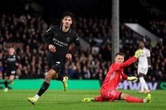 Man City thoát hiểm trong trận đấu điên rồ với 9 bàn thắng