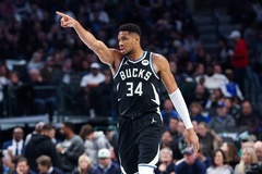 Chuyển nhượng NBA: Milwaukee Bucks tính đường tái thiết, sẽ cân nhắc để Giannis Antetokounmpo ra đi?