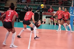 Mulhouse tiếp tục giữ mạch bất bại — Vandoeuvre Nancy bám sát ngôi đầu