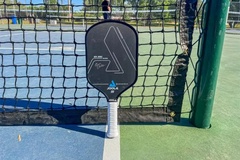 Vợt Hyperion CFS trở lại: Biểu tượng pickleball được hồi sinh