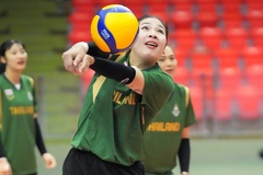 Bóng chuyền nữ Thái Lan dễ dàng huỷ diệt đối thủ ngày mở màn SEA Games 33