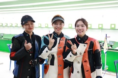 Xạ thủ Olympic Mộng Tuyền "tâm tư" với tấm HCĐ 10m súng trường hơi nữ