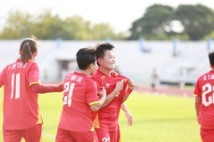 Bích Thuỳ và Hải Yến lập cú đúp, nữ Việt Nam lọt vào chung kết SEA Games