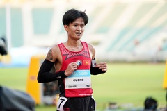 Trung Cường bảo vệ HCV SEA Games và tấm hình ăn mừng đặc biệt
