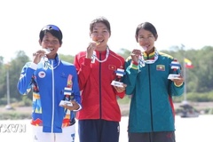 Hồ Thị Duy vượt qua áp lực tâm lý khởi đầu cho mưa vàng chèo thuyền của Việt Nam