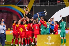 HLV Kim Sang-sik: "Các cầu thủ càng chơi càng thể hiện được sức mình