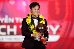 Bích Thùy lần đầu giành Quả bóng Vàng 