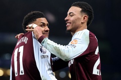 Siêu dự bị Watkins giúp Aston Villa hạ gục Chelsea và thắng 11 trận liên tiếp