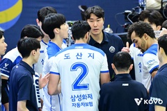 Samsung Fire & Marine vẫn chìm trong mạch thua, nhưng đã xuất hiện tín hiệu khởi sắc