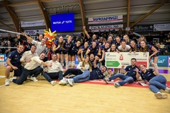 La Reale Mutua Fenera Chieri ’76 vượt qua Busto sau tie-break nghẹt thở