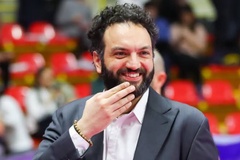 Fenerbahçe Opet gia hạn hợp đồng với HLV Stefano Lavarini