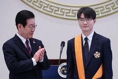 LMHT: Faker trở thành VĐV Esports đầu tiên nhận huân chương thể thao cao quý nhất Hàn Quốc