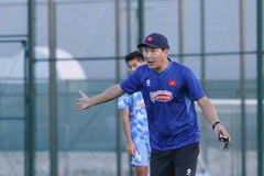 HLV Kim Sang Sik củng cố khả năng phòng ngự cho U23 Việt Nam