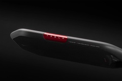 Review vợt pickleball Tesla: Chiến lược mở rộng thông minh hay chỉ là trò tiếp thị?