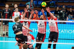 Resovia thi đấu áp đảo trên sân nhà, Champions League trở lại đầy ấn tượng