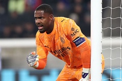 Maignan sắp gia hạn hợp đồng với Milan, mức lương tương đương với Leao