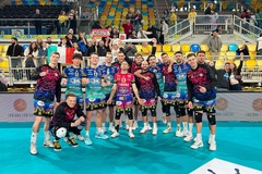 Perugia giành chiến thắng kịch tính 3-2 trước nhà vô địch Tây Ban Nha tại Las Palmas