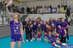 Developres Rzeszów vượt ải Schwerin trong trận cầu nghẹt thở kéo dài gần 140 phút