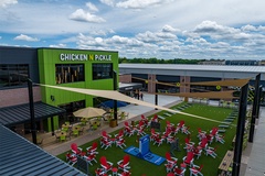 Chicken N Pickle: Mô hình kinh doanh kết nối cộng đồng qua môn thể thao Pickleball