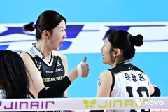 Korea Expressway thắng GS Caltex, nối dài mạch 11 trận toàn thắng trên sân nhà