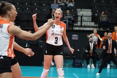 Eczacıbaşı Dynavit nối dài chuỗi thắng kỷ lục lên 9 trận liên tiếp