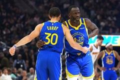 Stephen Curry và Gary Payton II "phát cuồng" với đồng đội Draymond Green?