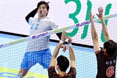 Korean Air chìm sâu khủng hoảng, HLV Renan vẫn đặt niềm tin vào toàn đội