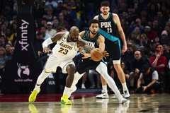 LeBron James cô đơn giữa "bệnh viện" Lakers: Marcus Smart gia nhập danh sách thương binh