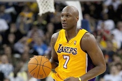 Cựu ngôi sao Lakers Lamar Odom bị bắt tại Las Vegas: Quá khứ đen tối lặp lại với nhà vô địch NBA?