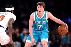 Tân binh Charlotte Hornets viết lại lịch sử: 137 quả 3 điểm chỉ sau 40 trận, tốt hơn cả Stephen Curry