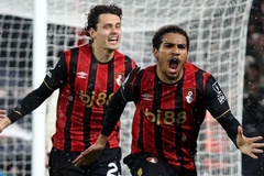 Liverpool thua đau ở phút 90+5, chấm dứt chuỗi bất bại