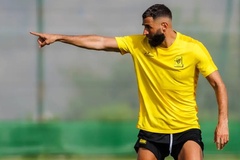 Benzema "trả thù" Al Ittihad bằng cách ký hợp đồng với kình địch ở Saudi Arabia