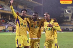 Cao Văn Bình hóa "người nhện", SLNA tạo địa chấn tại Hàng Đẫy