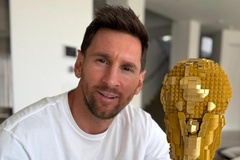 Messi tự tay hoàn tất bản sao cúp vàng thế giới tại nhà