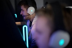 Tranh cãi quanh khoản đầu tư 1,6 triệu bảng cho ngành Esports đại học: Khi tầm nhìn dài hạn đối mặt áp lực ngắn hạn