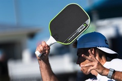Kosmos Pro V: Bước ngoặt trong thiết kế vợt pickleball với hình dáng hybrid đột phá