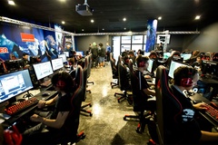 Cơ hội học bổng Esports tại các trường đại học: Con đường mới cho thế hệ game thủ