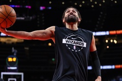 Chuyện hài tại NBA: Ngôi sao 40 triệu đô Trae Young bị truất quyền thi đấu từ băng ghế dự bị