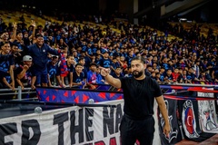 Hoàng thân Malaysia phản pháo chỉ trích vụ bê bối 7 cầu thủ nhập tịch: “Hãy kiện tôi ra tòa”