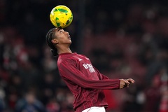 Marli Salmon, cầu thủ 16 tuổi lần đầu được đá chính của Arsenal là ai?