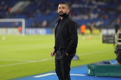 Hoàng thân Malaysia lại thách CĐV: “Tôi sẵn sàng gặp bất cứ lúc nào, ở đâu”