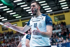 Warszawa loại ông lớn nước Ý, giành vé tứ kết Champions League