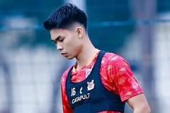 Lê Phát tránh phẫu thuật nhưng vẫn lỡ hẹn U23 Việt Nam