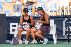 Làm việc toàn thời gian, vẫn thắng đội pickleball số 1 thế giới: Bí quyết kỳ lạ của chị em Kawamoto