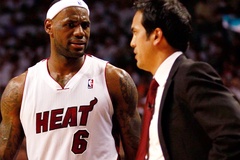 Thách thức thời gian: Erik Spoelstra ngả mũ trước sự bền bỉ phi thường của LeBron James