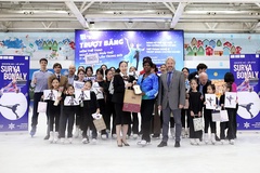 Huyền thoại Surya Bonaly "truyền lửa" cho VĐV trượt băng nghệ thuật Việt Nam